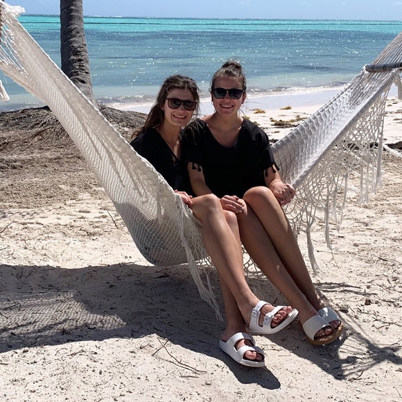 Meet your Posher, April - Picture 1 of 1